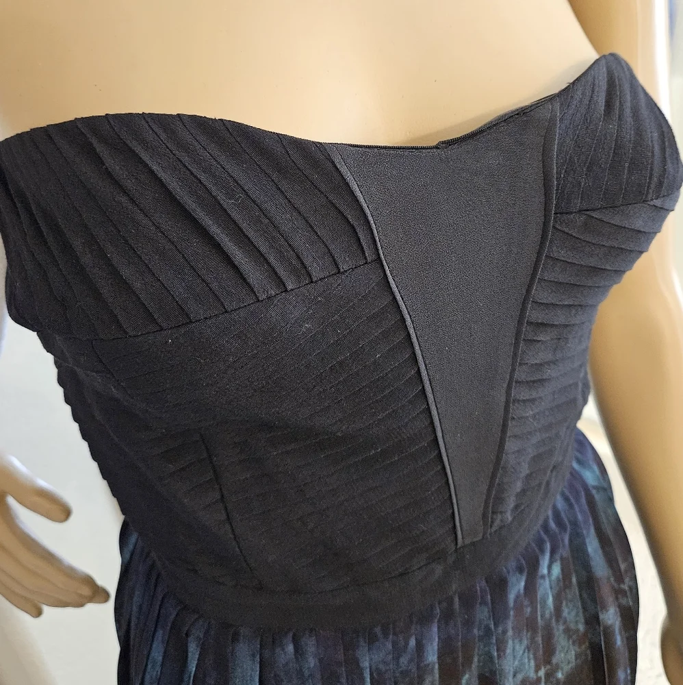NWT Urban Outfitters Strapless Maxi Dress sz 10 - Picture 3 of 10